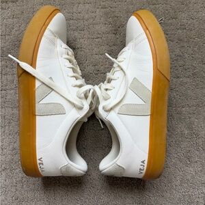 VEJA Men’s CAMPO LEATHER WHITE NATURAL NATURAL- size 11